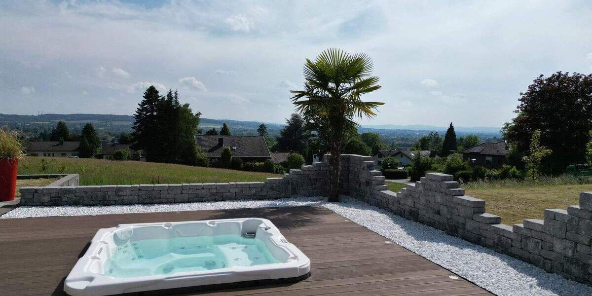 Einfamilienhaus Lemgo - 6 Zimmer, 242 m&sup2;, 999.999&euro; | Angebot:25741343