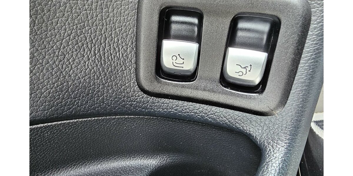 Mercedes-Benz GLC 350 d 4M Exclusive AMG Int. LED AHK RFK PANO 109.247 km 31.790 &euro; Löhne 32584