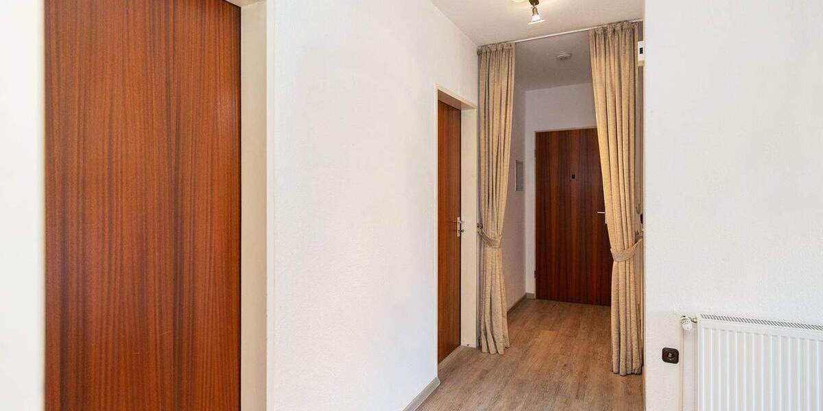 Etagenwohnung Bad Salzuflen Innenstadt - 3 Zimmer, 76 m&sup2;, 179.000&euro; | Angebot:26659743