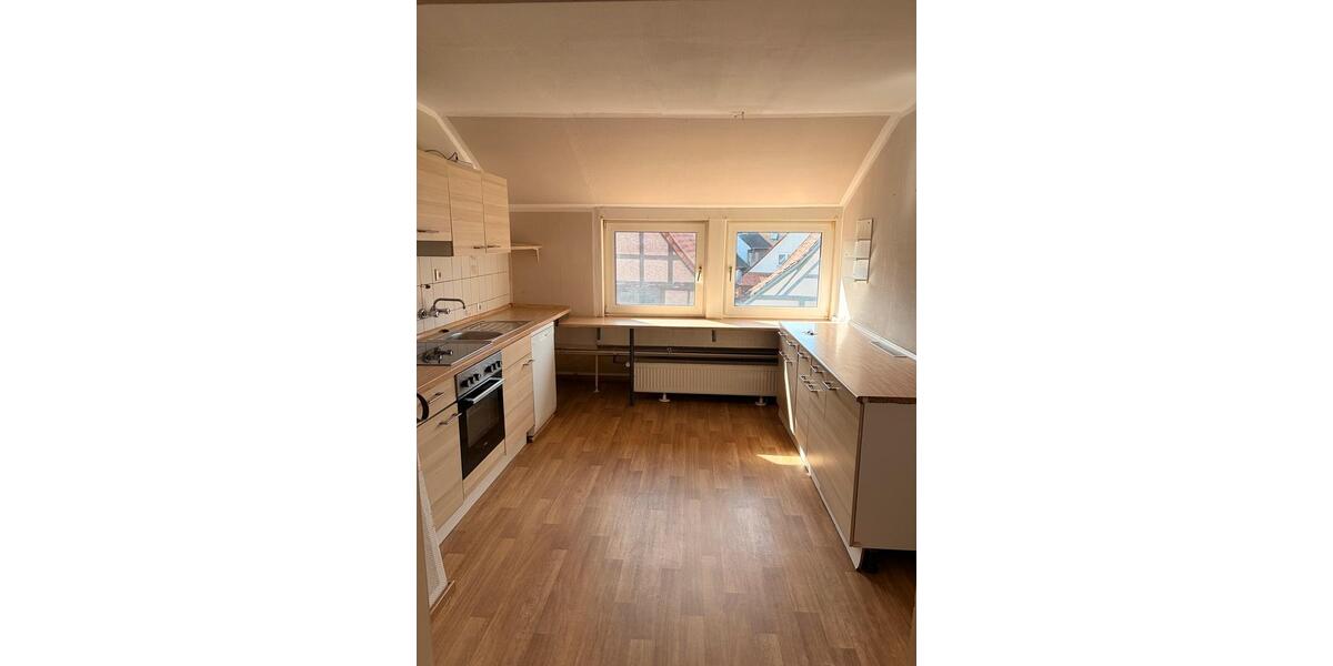 Dachgeschoßwohnung Sachsenhagen - 5 Zimmer, 103 m&sup2;, 630&euro; | Angebot:26018151