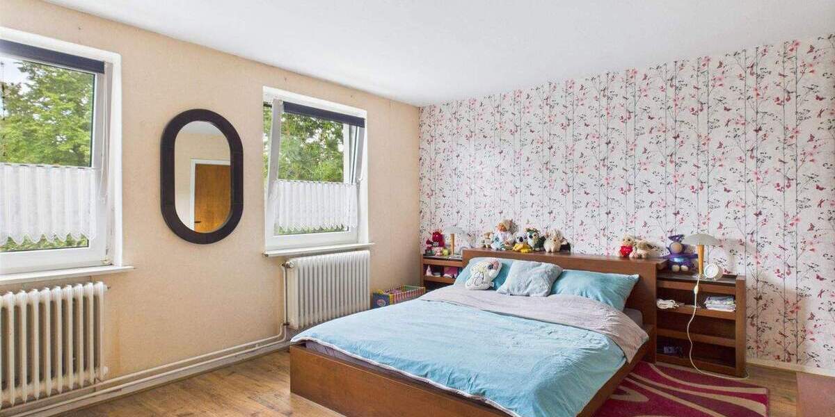 Einfamilienhaus Extertal Bösingfeld - 9 Zimmer, 200 m&sup2;, 179.000&euro; | Angebot:25686331