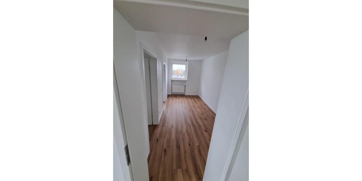 Etagenwohnung Bünde - 3.5 Zimmer, 83 m&sup2;, 675&euro; | Angebot:25749508