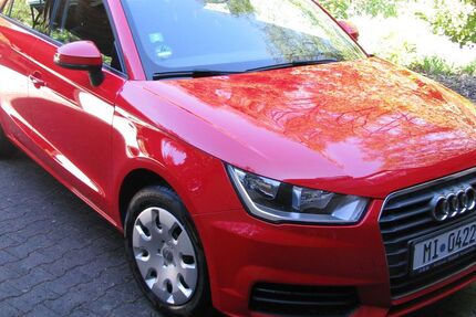 Audi A1 64.000 km 8.950 &euro; Minden 32425