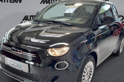 Fiat 500e 2.713 km 22.990 &euro; Herford 32049