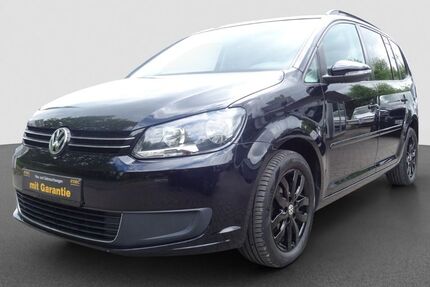 VW Touran 109.989 km 11.490 &euro; Löhne 32584
