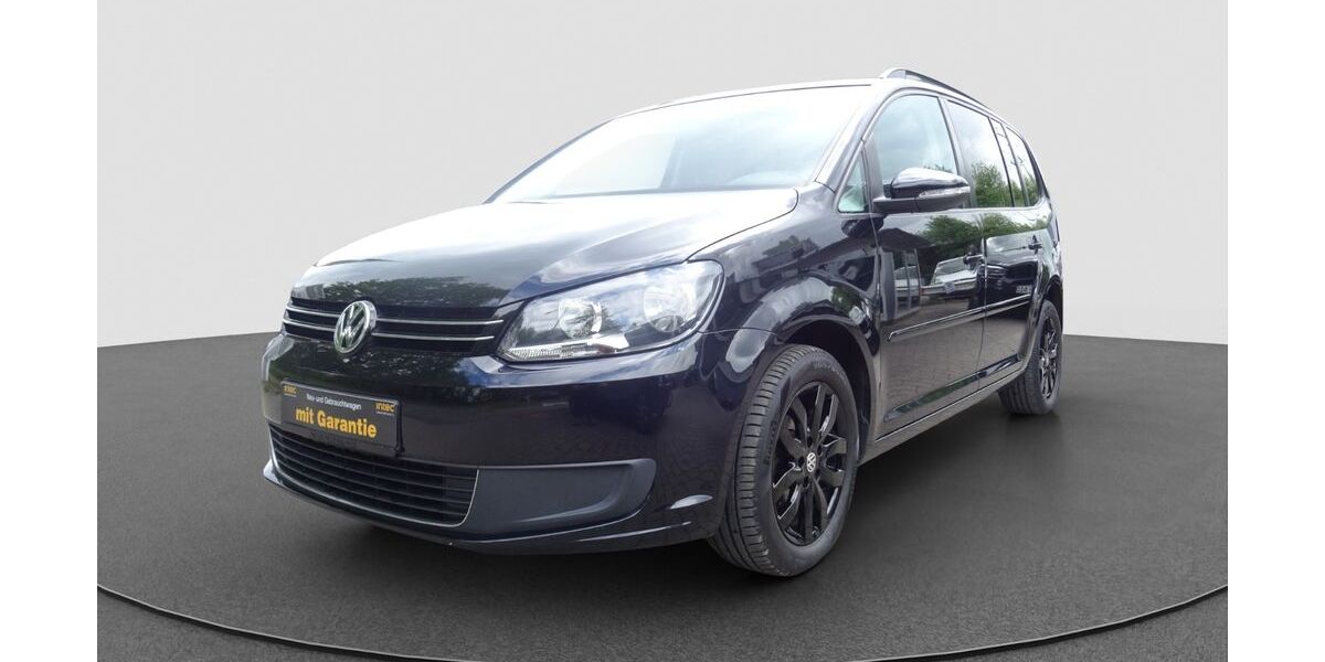 VW Touran 109.989 km 11.490 &euro; Löhne 32584