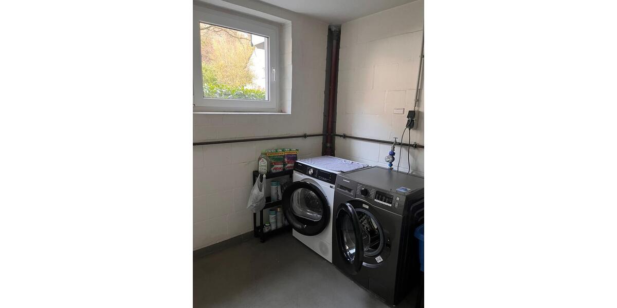 Etagenwohnung Bad Oeynhausen - 3 Zimmer, 108 m&sup2;, 900&euro; | Angebot:25839798