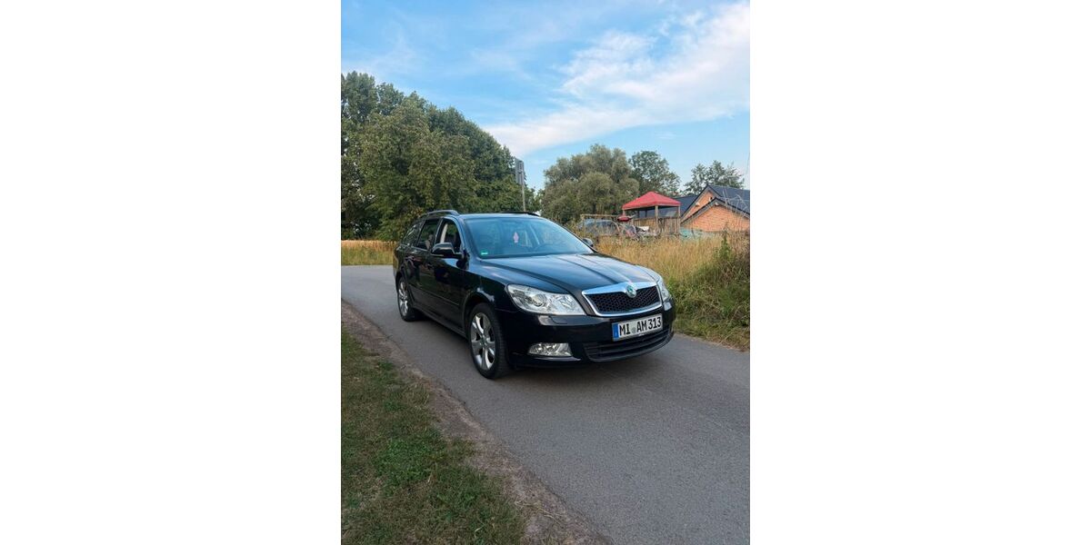 Skoda Octavia 128.000 km 4.690 &euro; Porta Westfalica 32457