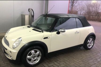 Mini One Cabrio 178.000 km 4.500 &euro; Herford 32051