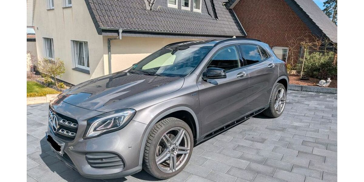 Mercedes-Benz GLA 180 98.800 km 16.499 &euro; Kirchlengern 32278