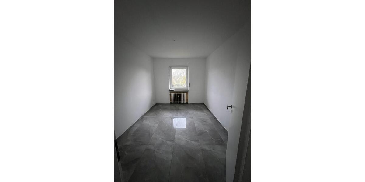 Dachgeschoßwohnung Bad Oeynhausen Dehme - 3 Zimmer, 75 m&sup2;, 1.100&euro; | Angebot:25949038