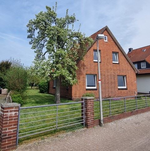Gepflegtes Einfamilienhaus in exponierte Lage! - Einfamilienhaus Stolzenau | Angebot:26858136