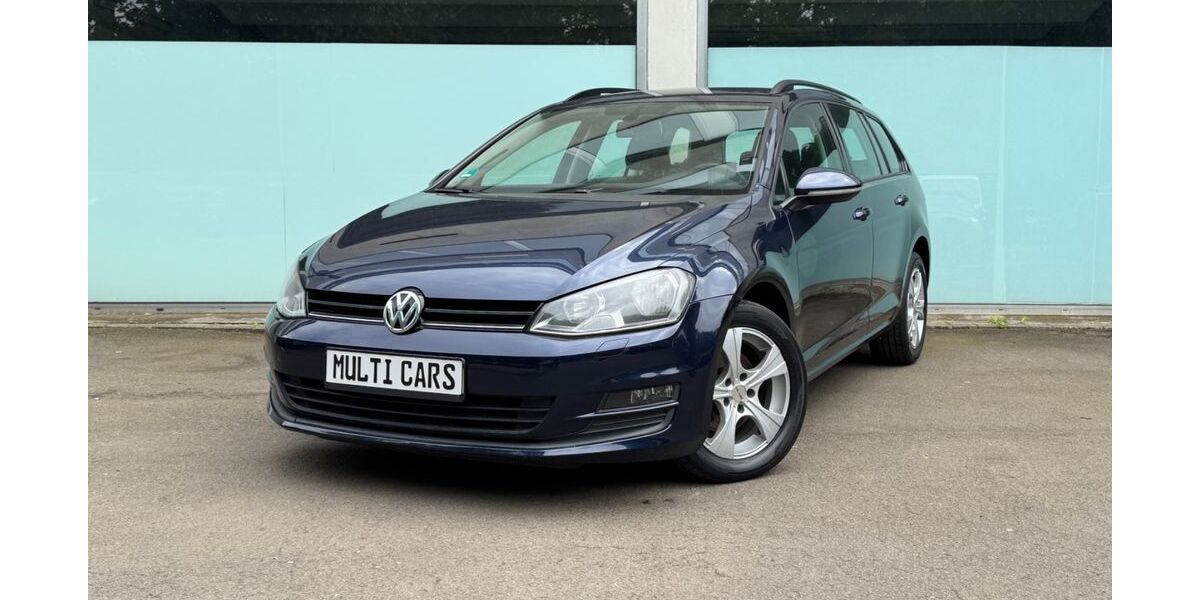 VW Golf 299.895 km 4.280 &euro; Löhne 32584