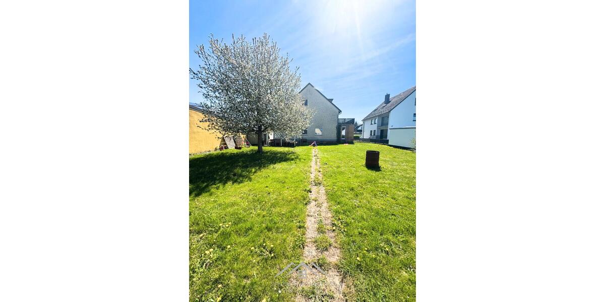Dachgeschoßwohnung Hessisch Oldendorf - 3 Zimmer, 85 m&sup2;, 800&euro; | Angebot:26591128