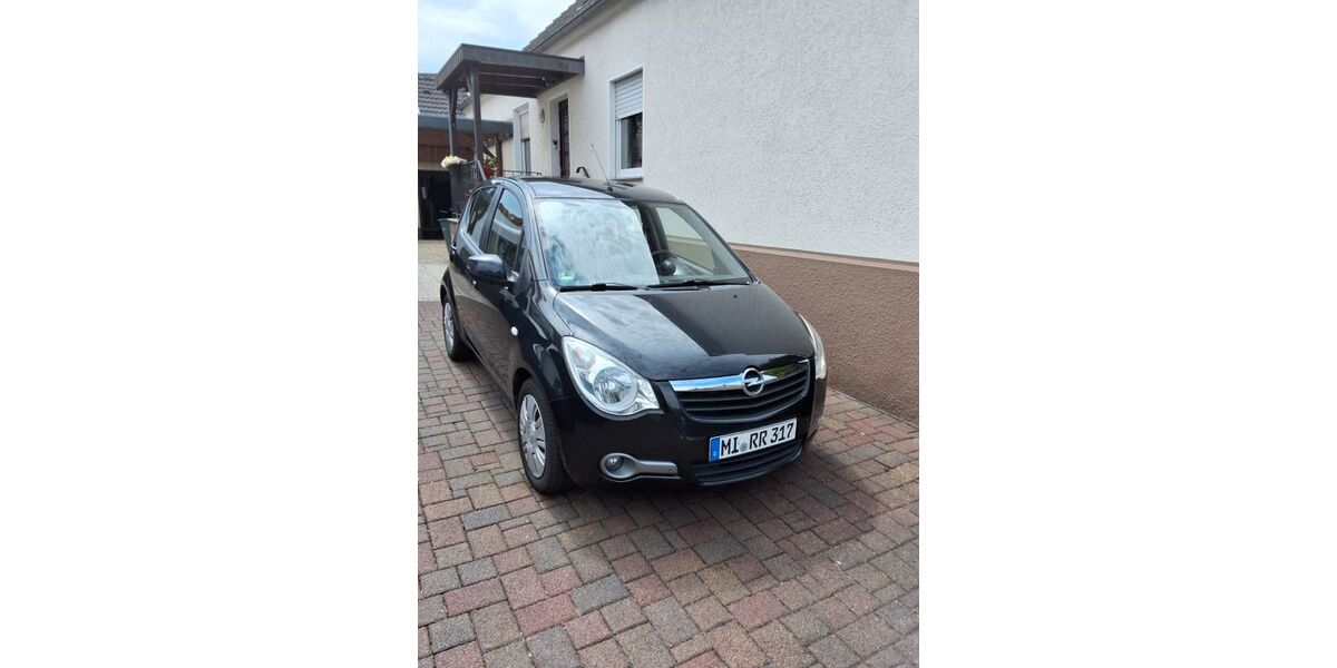 Opel Agila 89.000 km 2.800 &euro; Herford 32052