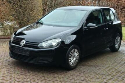 VW Golf 260.000 km 2.190 &euro; Löhne 32584