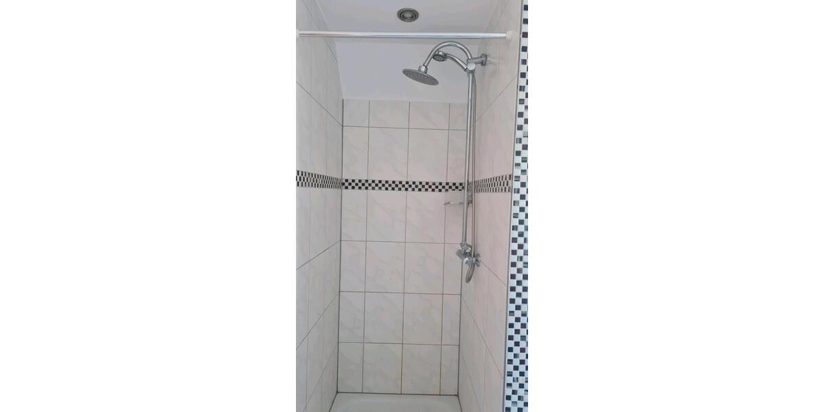 Dachgeschoßwohnung Dörentrup - 2 Zimmer, 45 m&sup2;, 450&euro; | Angebot:25098739