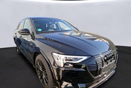 Audi e-tron 19.900 km 29.799 &euro; Uchte 31600