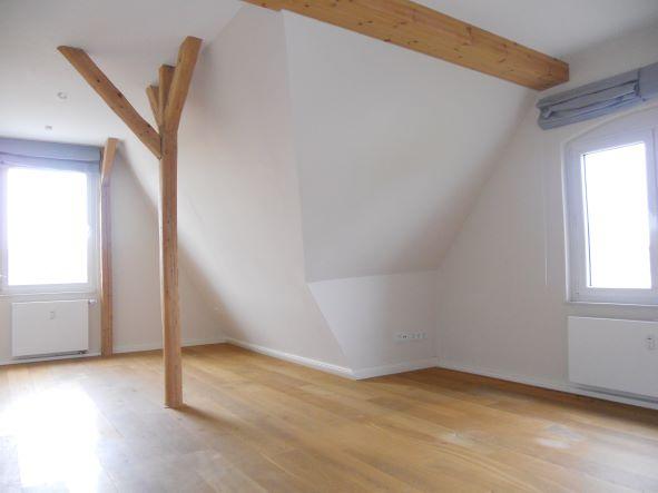 Etagenwohnung Bad Oeynhausen - 2.5 Zimmer, 123 m&sup2;, 980&euro; | Angebot:23633633