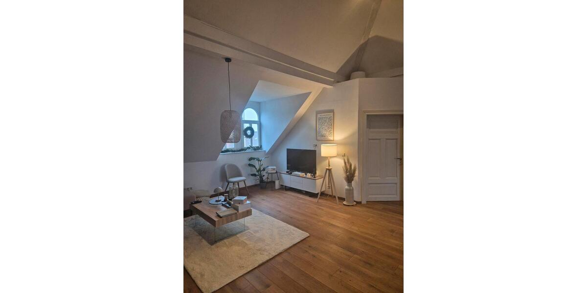 Dachgeschoßwohnung Bünde - 3 Zimmer, 115 m&sup2;, 950&euro; | Angebot:25267744