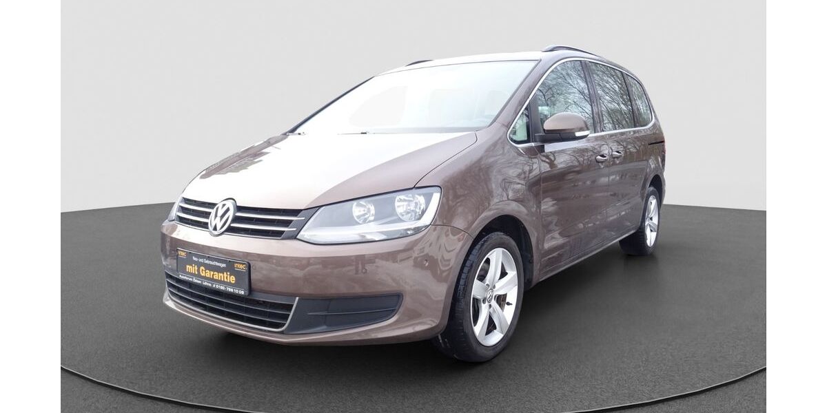 VW Sharan 134.998 km 13.490 &euro; Löhne 32584