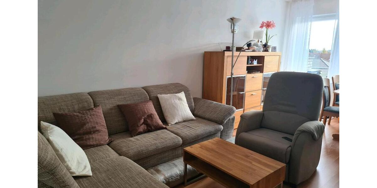 Dachgeschoßwohnung Bünde - 3 Zimmer, 76 m&sup2;, 820&euro; | Angebot:25830195
