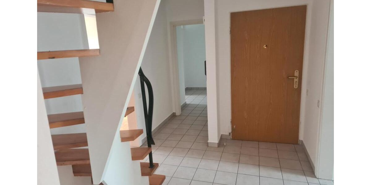 Etagenwohnung Stadthagen - 3 Zimmer, 81 m&sup2;, 129.000&euro; | Angebot:26025547