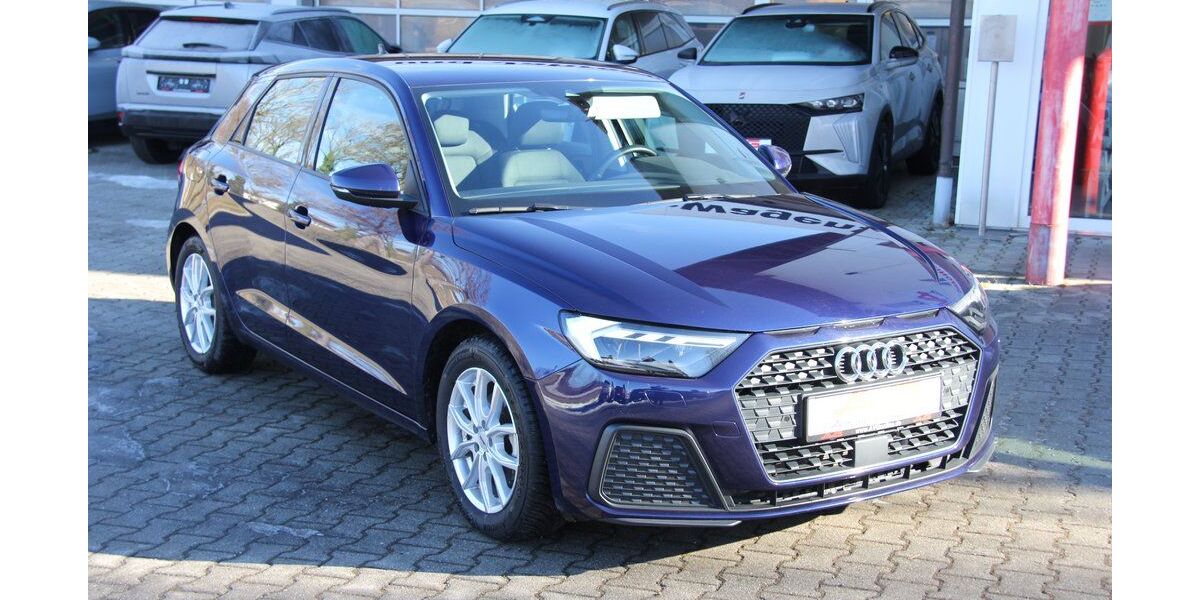 Audi A1 24.000 km 22.950 &euro; Hüllhorst 32609