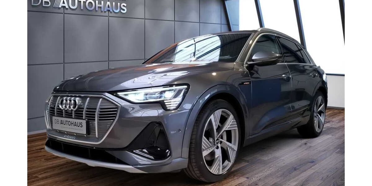 Audi e-tron 51.916 km 31.990 &euro; Bad Salzuflen 32105
