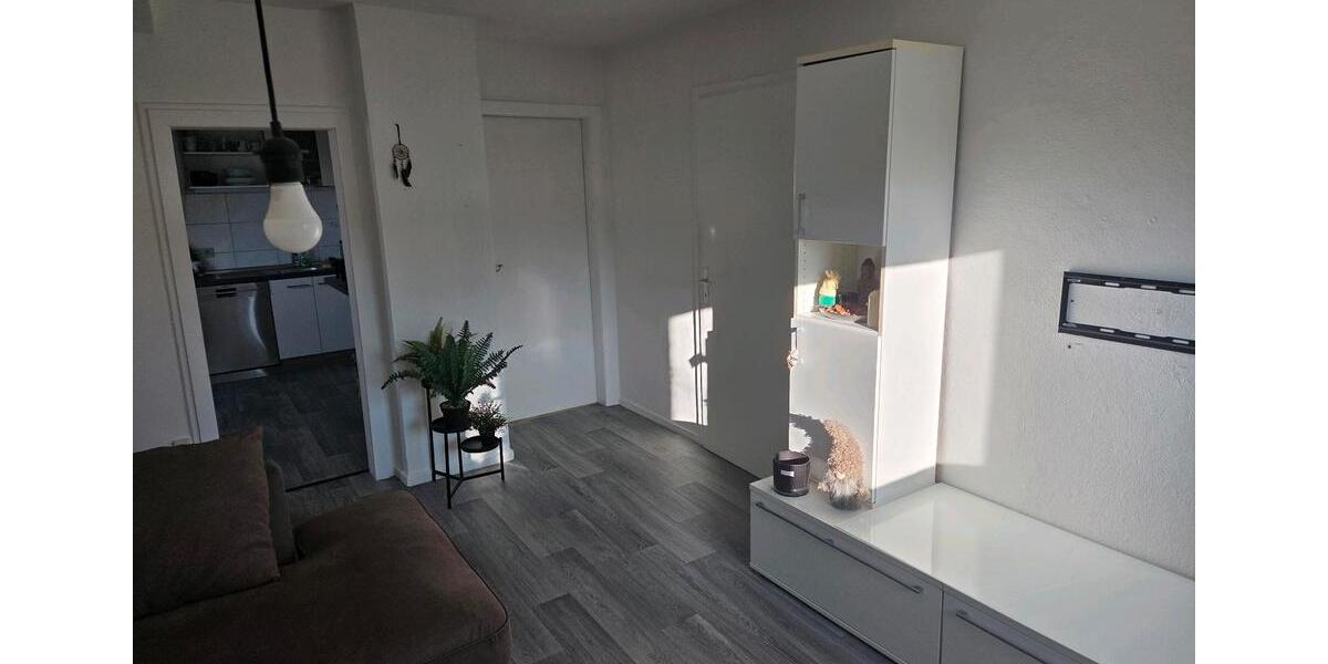 Dachgeschoßwohnung Bad Salzuflen - 2 Zimmer, 50 m&sup2;, 390&euro; | Angebot:25330955