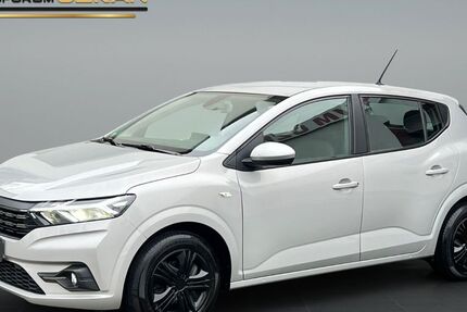 Dacia Sandero 79.906 km 8.499 &euro; Löhne 32584