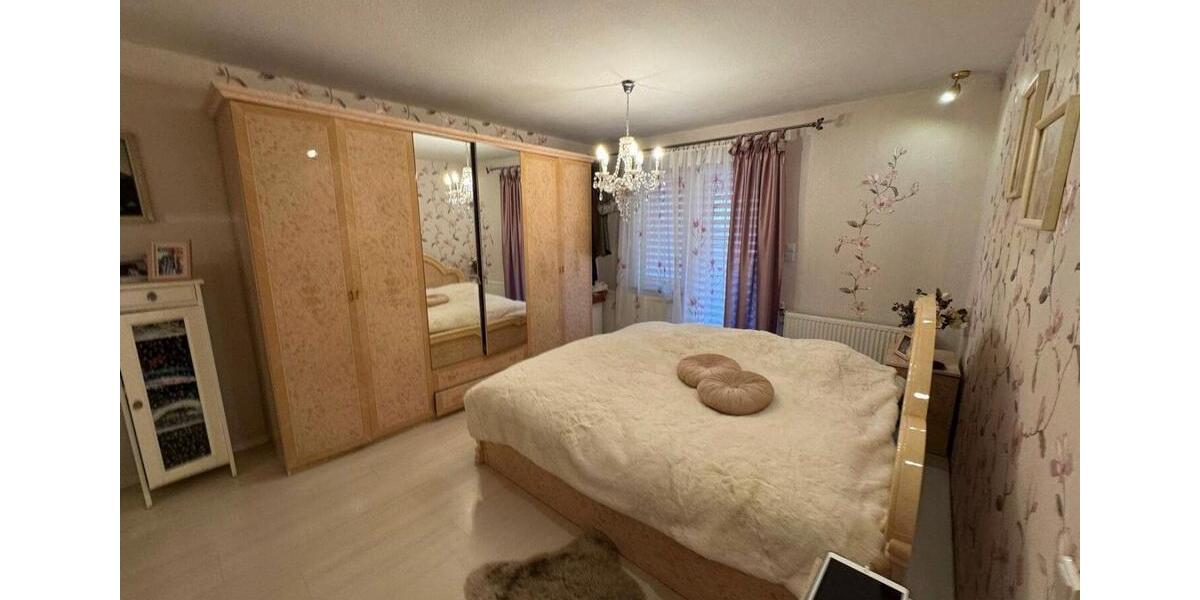 Doppelhaushälfte Extertal - 7 Zimmer, 190 m&sup2;, 199.000&euro; | Angebot:24848286