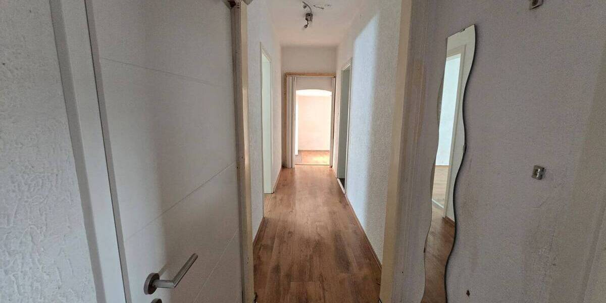 Mehrfamilienhaus, Wohnhaus Bünde Ennigloh - 7 Zimmer, 182 m&sup2;, 255.000&euro; | Angebot:26820674