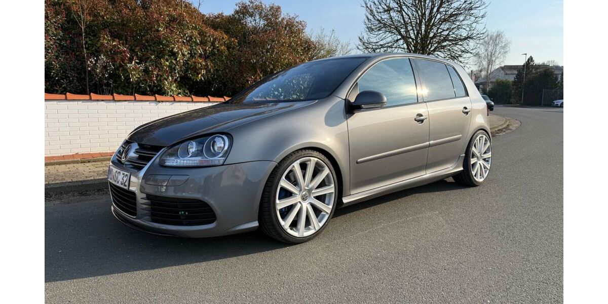 VW Golf 140.500 km 23.999 &euro; Lübbecke 32312