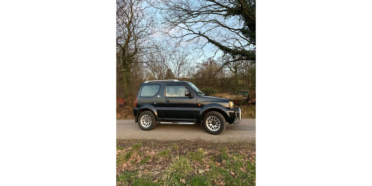 Suzuki Jimny 181.500 km 8.850 &euro; Bad Oeynhausen 32547