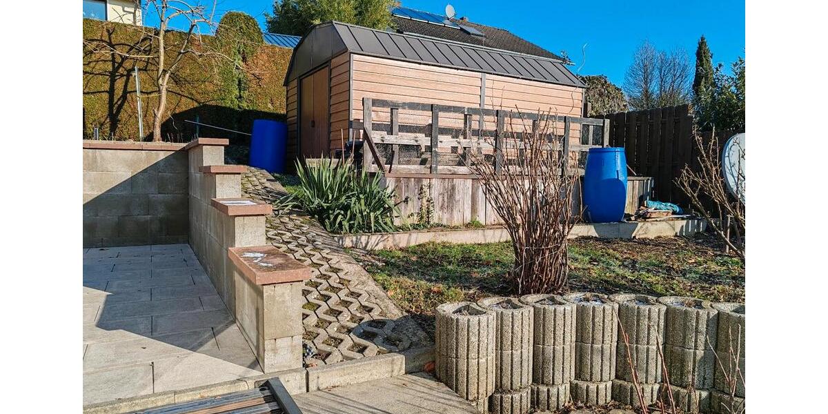 Einfamilienhaus Kalletal - 9 Zimmer, 190 m&sup2;, 320.000&euro; | Angebot:25053945