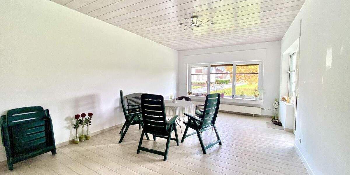 Mehrfamilienhaus, Wohnhaus Preußisch Oldendorf Börninghausen - 4 Zimmer, 220 m&sup2;, 285.000&euro; | Angebot:25779358