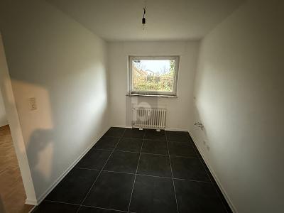 SANIERT UND VOLL VERMIETET SORGENLOS INVESTIEREN - Mehrfamilienhaus, Wohnhaus Hiddenhausen | Angebot:26766045