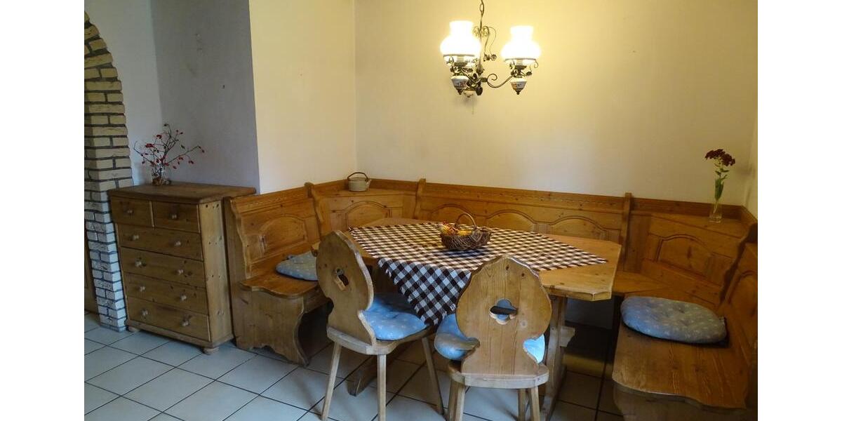 Bauernhaus, Landhaus Hessisch Oldendorf - 8 Zimmer, 200 m&sup2;, 175.000&euro; | Angebot:24615188