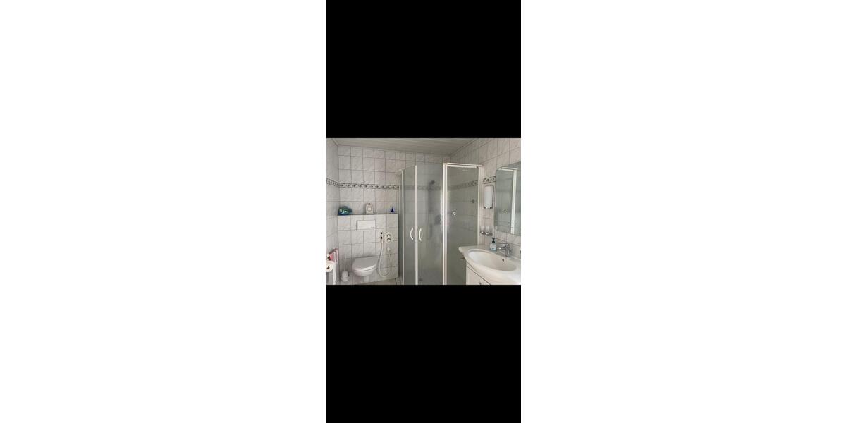 Reihenhaus Minden Kuhlenkamp - 3 Zimmer, 125 m&sup2;, 1.200&euro; | Angebot:25961559