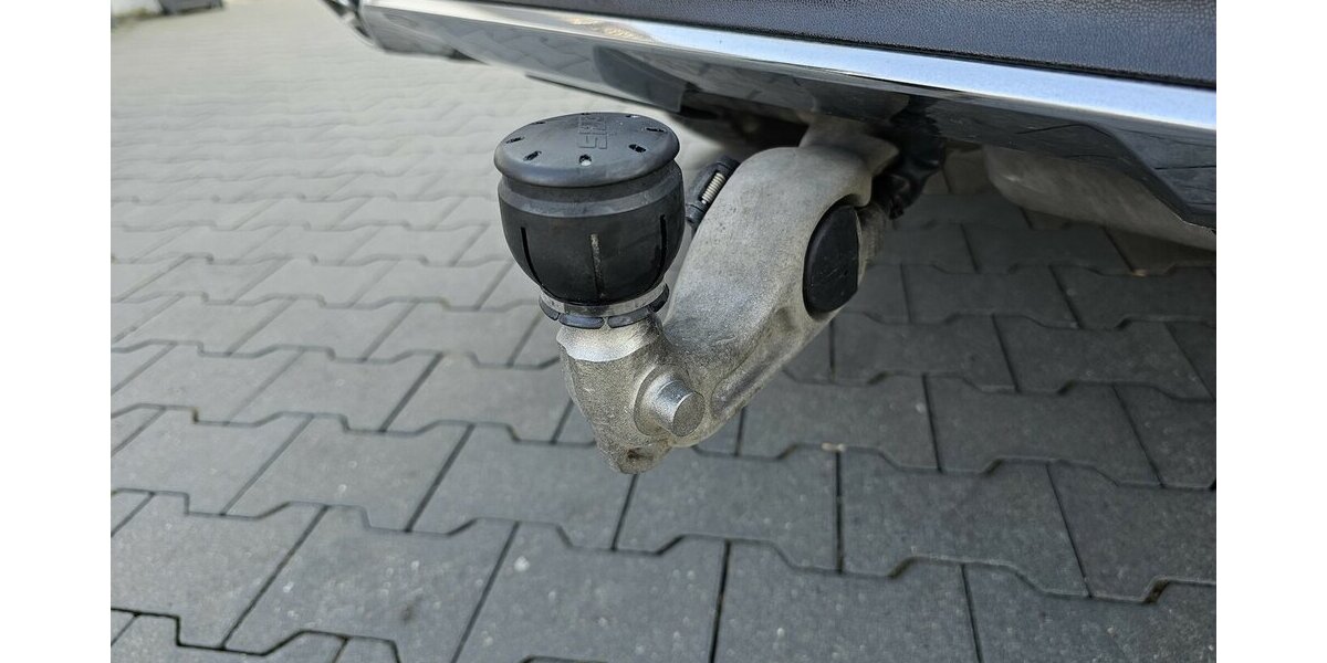 Mercedes-Benz GLE 350 d 4Matic LEDER NAVI AHK LED AUS 2.HAND 139.991 km 32.990 &euro; Löhne 32584