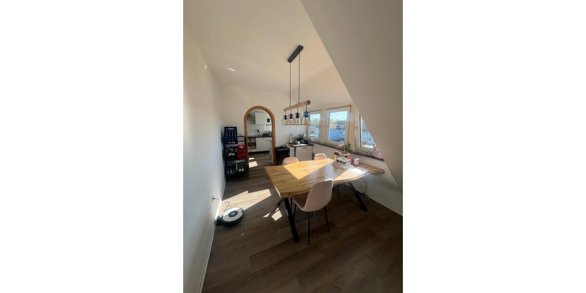 Dachgeschoßwohnung Hessisch Oldendorf - 3.5 Zimmer, 86 m&sup2;, 850&euro; | Angebot:26387242