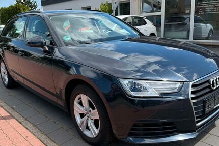 Audi A4 142.000 km 13.500 &euro; Minden 32423