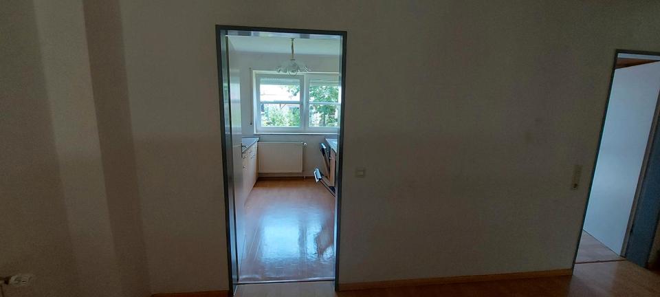 Reihenhaus Lemgo - 5 Zimmer, 121 m&sup2;, 260.000&euro; | Angebot:27255209