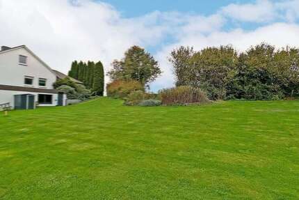 Haus Hüllhorst - 4 Zimmer, 150 m&sup2;, 390.000&euro; | Angebot:24972826