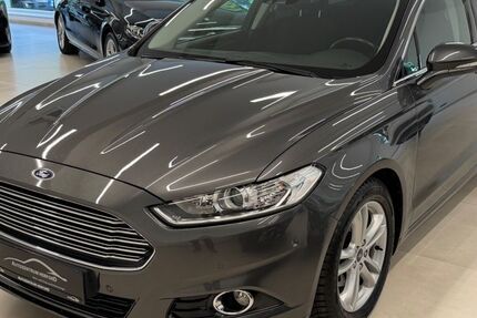 Ford Mondeo 136.000 km 5.900 &euro; Herford 32051
