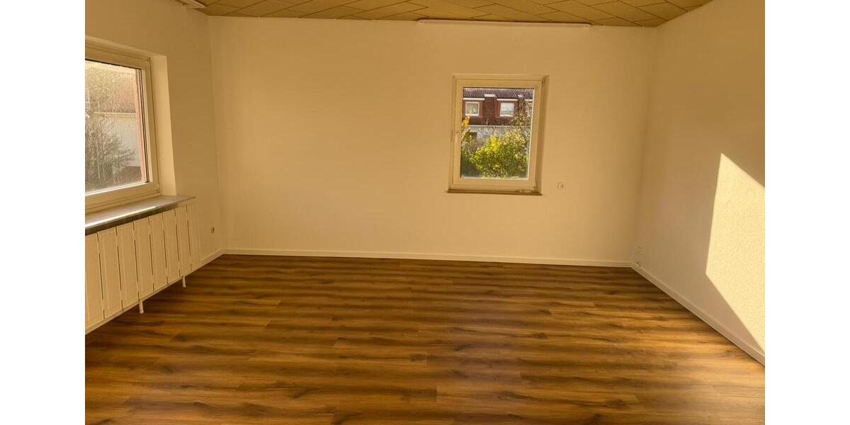 Etagenwohnung Minden Kuhlenkamp - 4.5 Zimmer, 112 m&sup2;, 1.110&euro; | Angebot:26051268