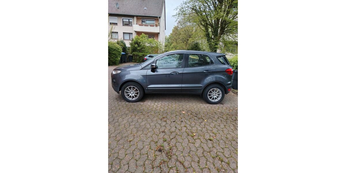 Ford EcoSport 59.800 km 6.395 &euro; Bad Salzuflen 32105