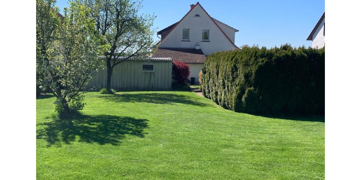 Einfamilienhaus Hüllhorst - 8 Zimmer, 180 m&sup2;, 198.500&euro; | Angebot:26316422