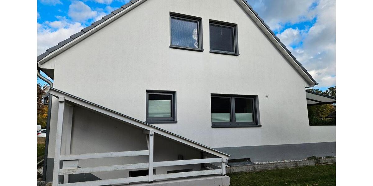 Einfamilienhaus Uchte - 11 Zimmer, 240 m&sup2;, 350.000&euro; | Angebot:26487375